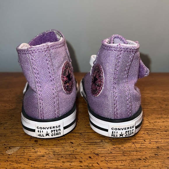 Purple sparkly high-top converse toddler - Picture 6 of 6